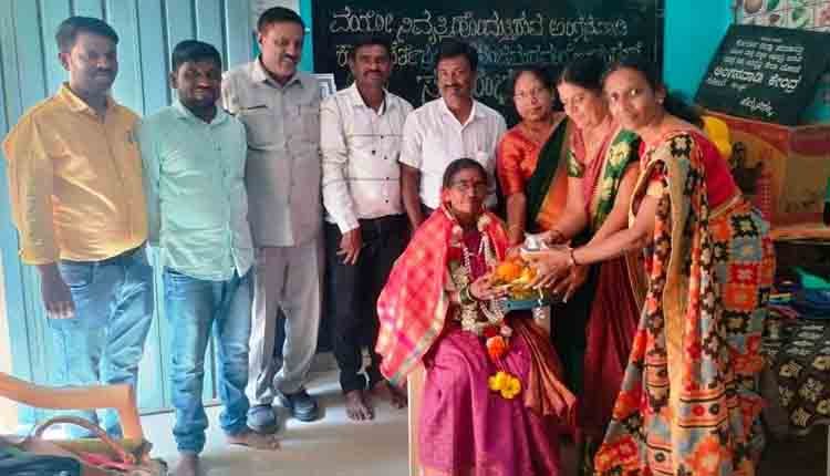 Anganawadi teacher send off 1