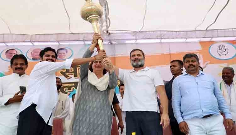 Rahul gandhi reaction about marriage question 2
