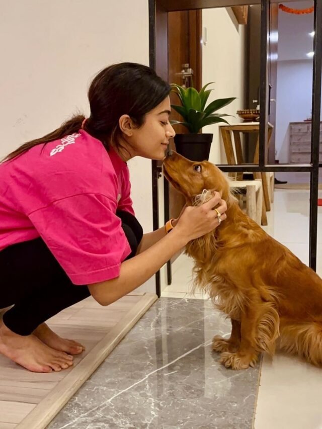 Rashmika with pets (10)