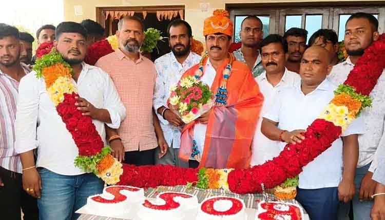 BJP C Muniraju Birthday 0