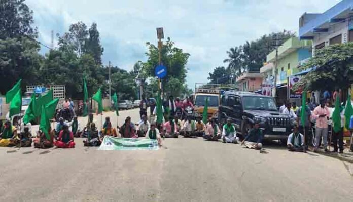 Farmers protest