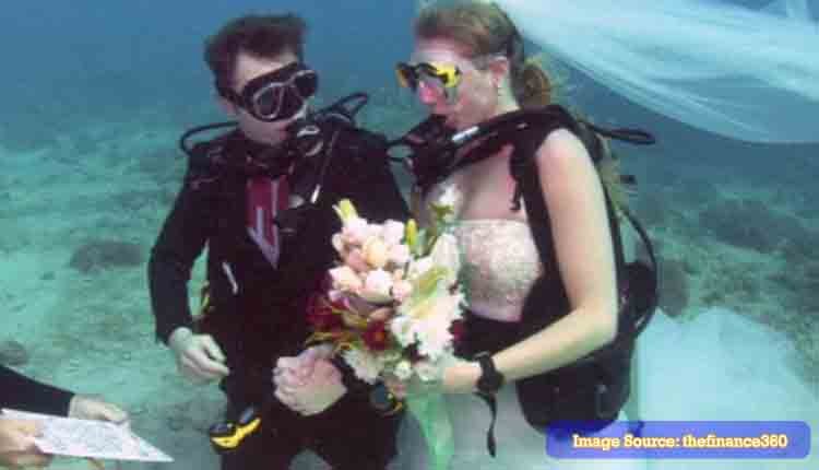 Under sea marriage in dubai 0