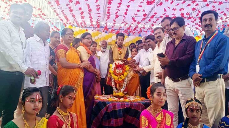 PM Shri School Annual Day Celebration in Gudibande – Students Performing and Celebrating