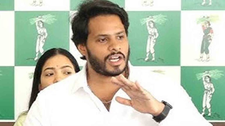 Nikhil Kumaraswamy speaking at a press conference on Karnataka smart meter scam, constitutional changes, and political corruption