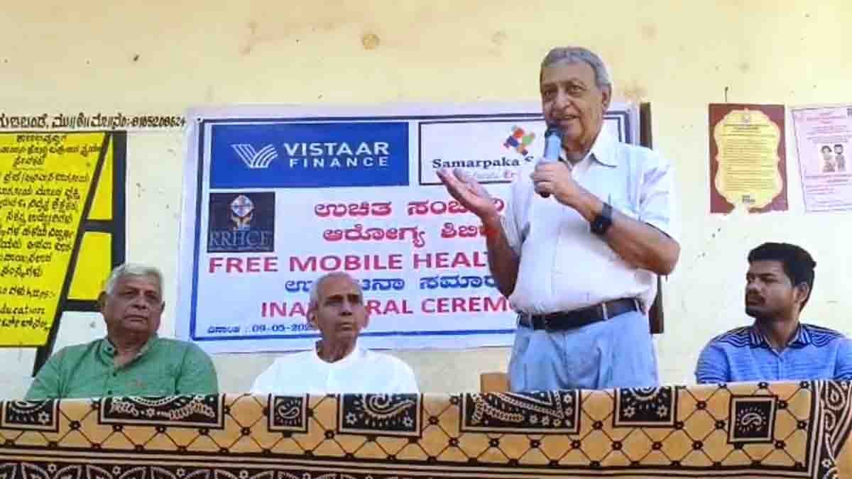 Health professionals conducting free medical check-ups at Gudibande health camp