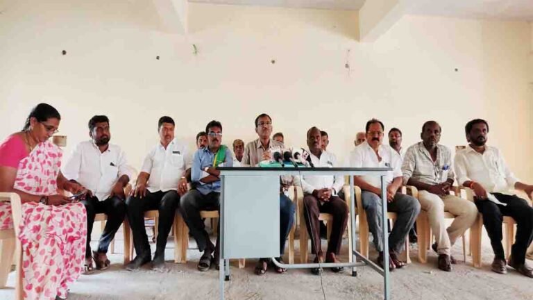 Local News - Vokkaliga community leaders press conference demanding statue of Havali Bairegowda in Gudibande