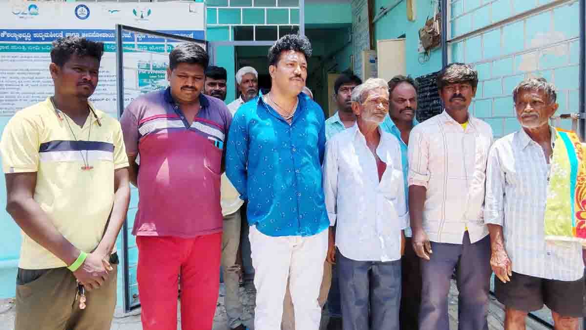 Local Problems - Residents Protest for Roads, Drainage, and Toilets in Gudibande Ward 10 – Chikkaballapur District