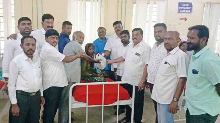 S N Subbareddy's birthday celebrated with fruit distribution and food service