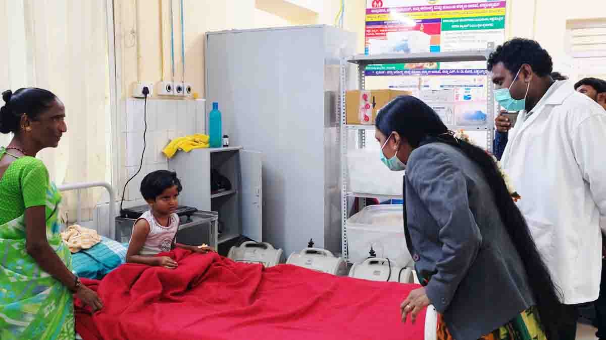 Senior Judge Shilpa inspecting Gudibande Goshala, interacting with patients at government hospital, checking expired food at Anganwadi centres, accompanied by officials - Local news