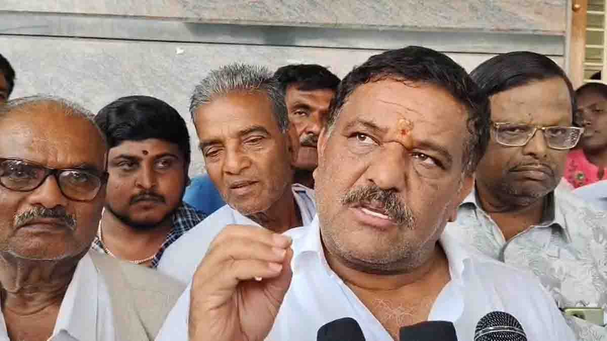 Congress MLA S.N. Subbareddy speaks to media after ED raid at his Bagepalli residence