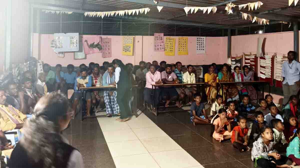 RAWE Program Launched in Dapparthi Village: Students Spread Awareness on Modern Farming