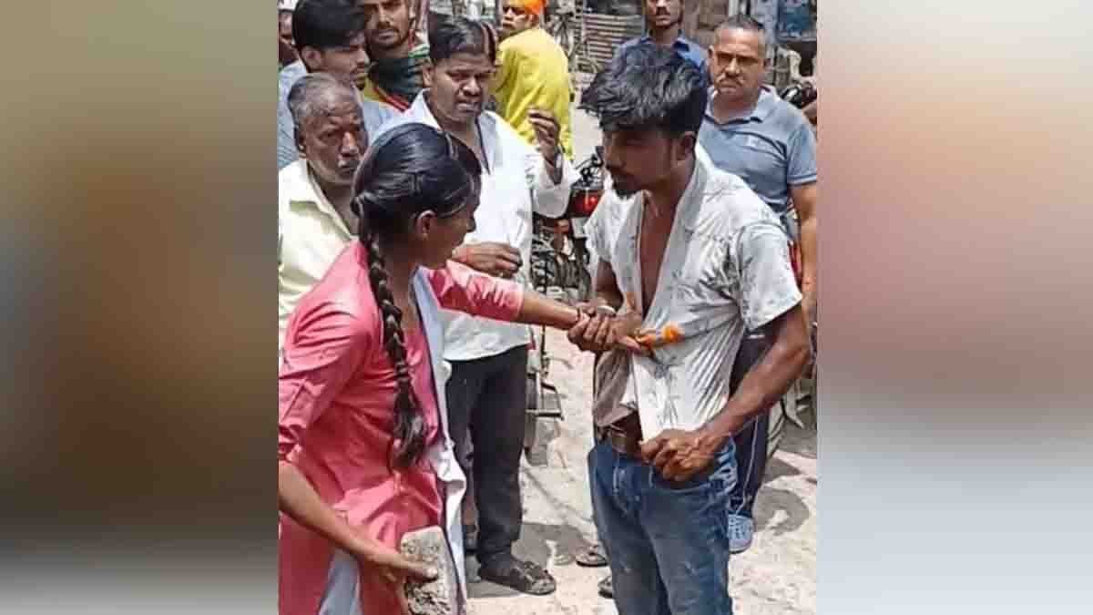 Brave school girl slaps harasser with sandal on busy street in Unnao, Uttar Pradesh