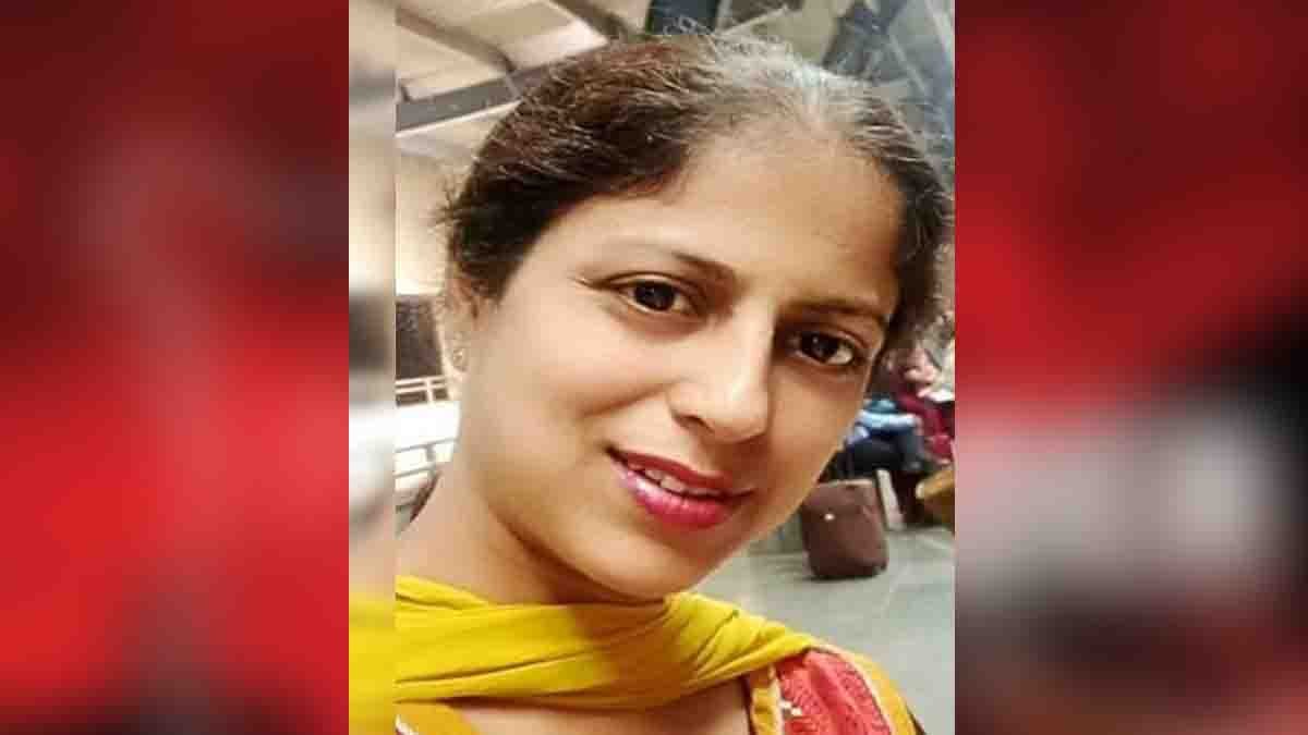 a double murder in Delhi's Lajpat Nagar where a domestic worker killed a woman and her teenage son - Delhi Crime