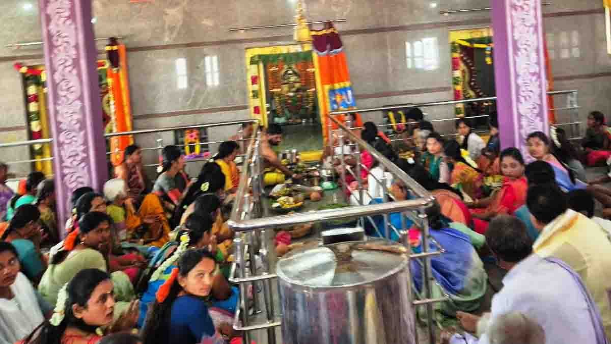 Krishna Janmashtami 2025 celebrations at Sri Venugopala Swamy Temple, Dapparthi village – devotees, children dressed as Radha-Krishna, temple decorations, and prasada distribution