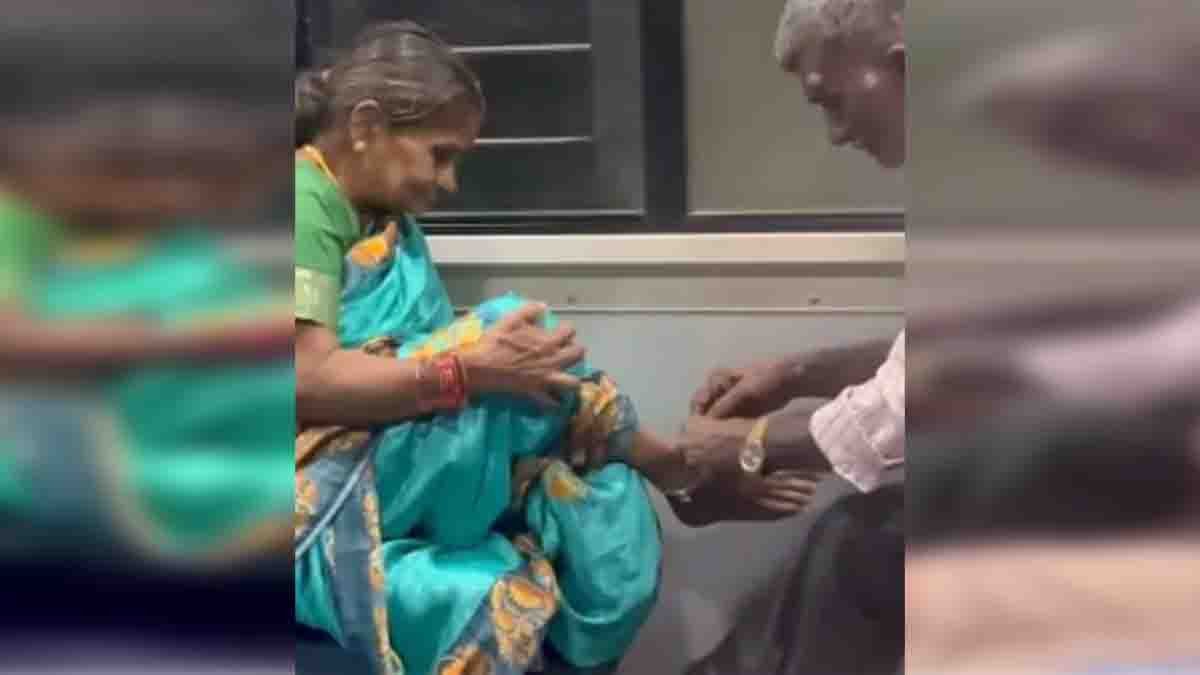 Love : ಇದಪ್ಪಾ ನಿಜವಾದ ಪ್ರೀತಿ ಅಂದ್ರೆ: ವೈರಲ್ ಆದ ವೃದ್ಧ ದಂಪತಿಯ ಮನಮಿಡಿಯುವ ವೀಡಿಯೊ! 2 Elderly husband lovingly putting a toe ring on his wife in a train – viral video from Coimbatore - true Love