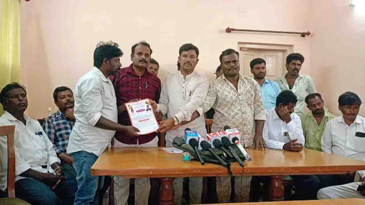 Dalit Protection Forum Taluk Youth Unit new office bearers appointment in Gudibande - Local News