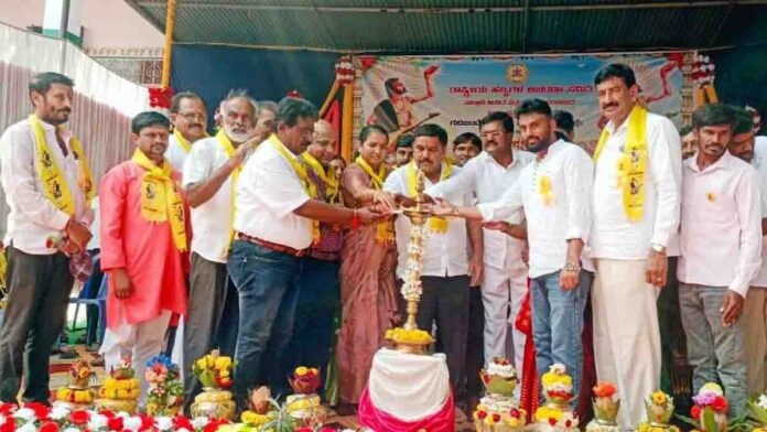 Kanakadasa Jayanthi Celebration 2025 in Gudibande – Cultural Procession and Tribute to Kanakadasa