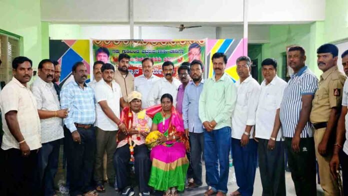 Gudibande’s PM Shri School Headmaster M. Shankar honored with the State-Level Valmiki Ratna Award for his dedicated service and contribution to education in Karnataka - Local News