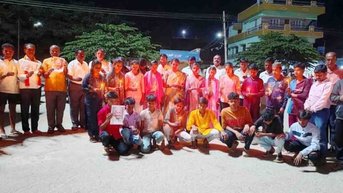 Saalumarada Thimmakka tribute event in Gudibande, environmentalists honoring her legacy of planting 8,000 trees