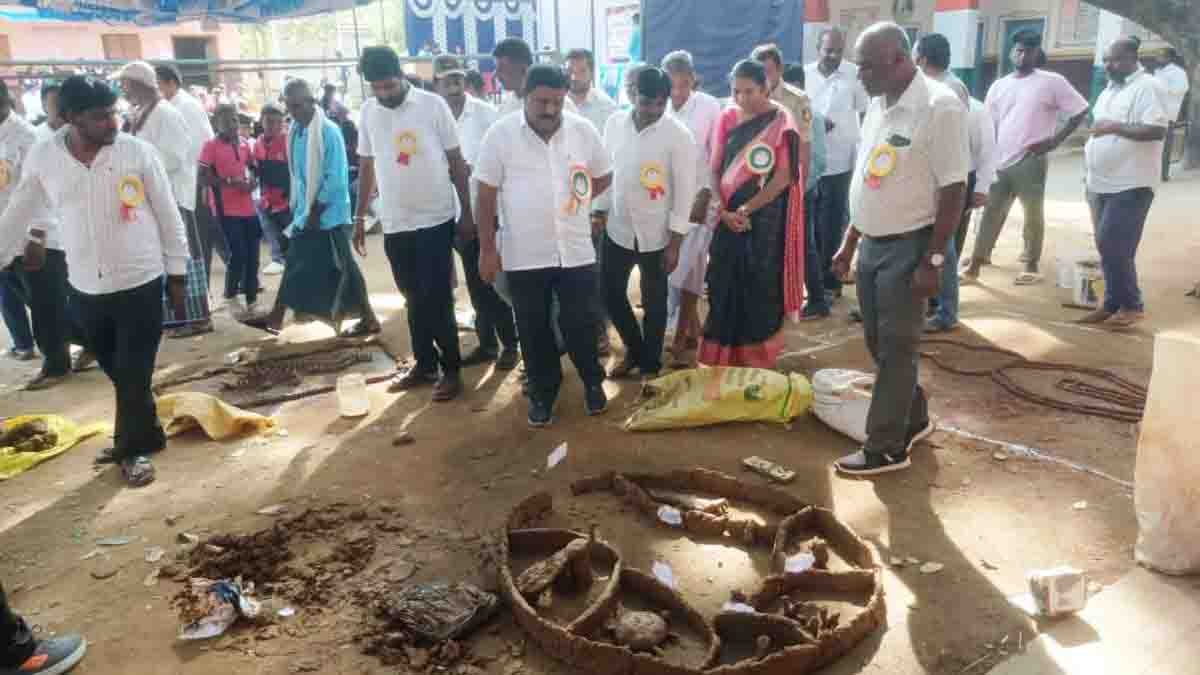 Pratibha Karanji : ಕಲೆ ಗೊತ್ತಿದ್ರೆ ಜಗತ್ತನ್ನೇ ಗೆಲ್ಲಬಹುದು ಪ್ರತಿಭಾ ಕಾರಂಜಿಯಲ್ಲಿ ಶಾಸಕ ಎಸ್.ಎನ್. ಸುಬ್ಬಾರೆಡ್ಡಿ ಕಿವಿಮಾತು 1 Pratibha karanji Taluk Level gudibande 0