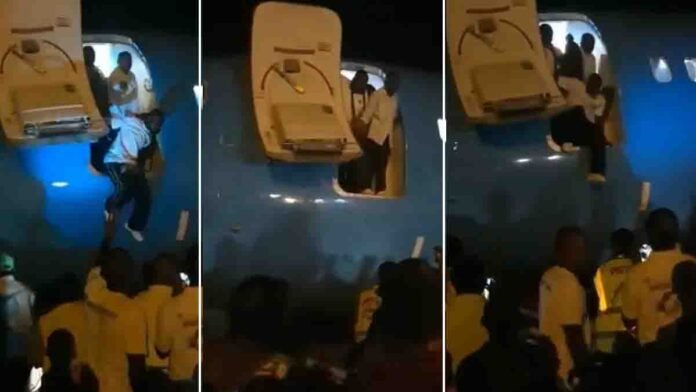 Viral video shows Air Congo passengers jumping from a plane after landing at Kindu Airport in the Democratic Republic of the Congo