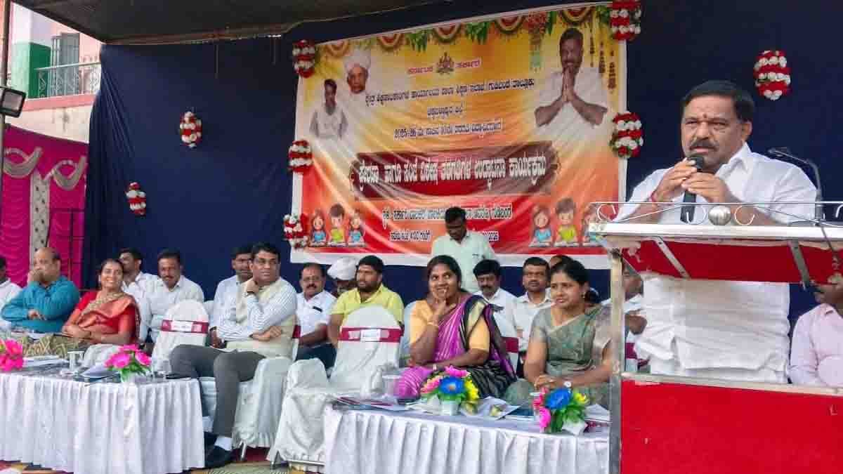 SSLC students motivation program conducted at government school in Gudibande, Chikkaballapur district, Karnataka