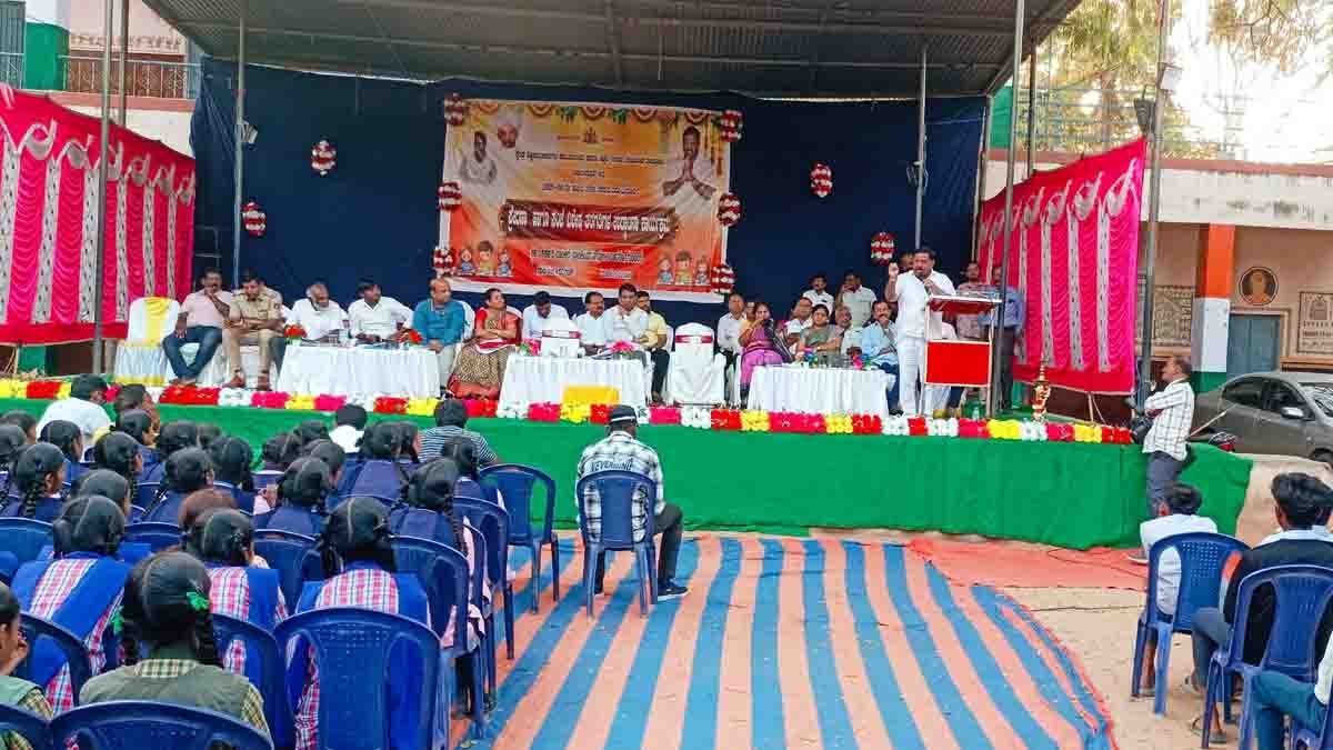 SSLC students motivation program conducted at government school in Gudibande, Chikkaballapur district, Karnataka