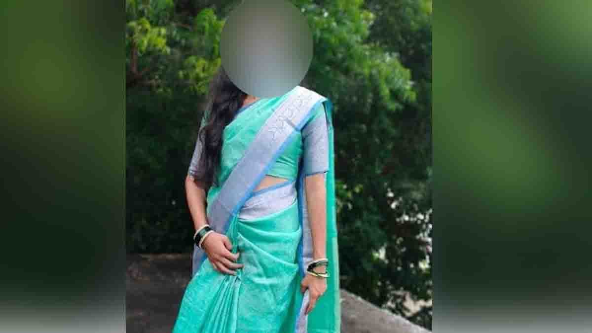 Vijayapura love marriage case where parents emotionally plead with their daughter at police station as she leaves with her husband