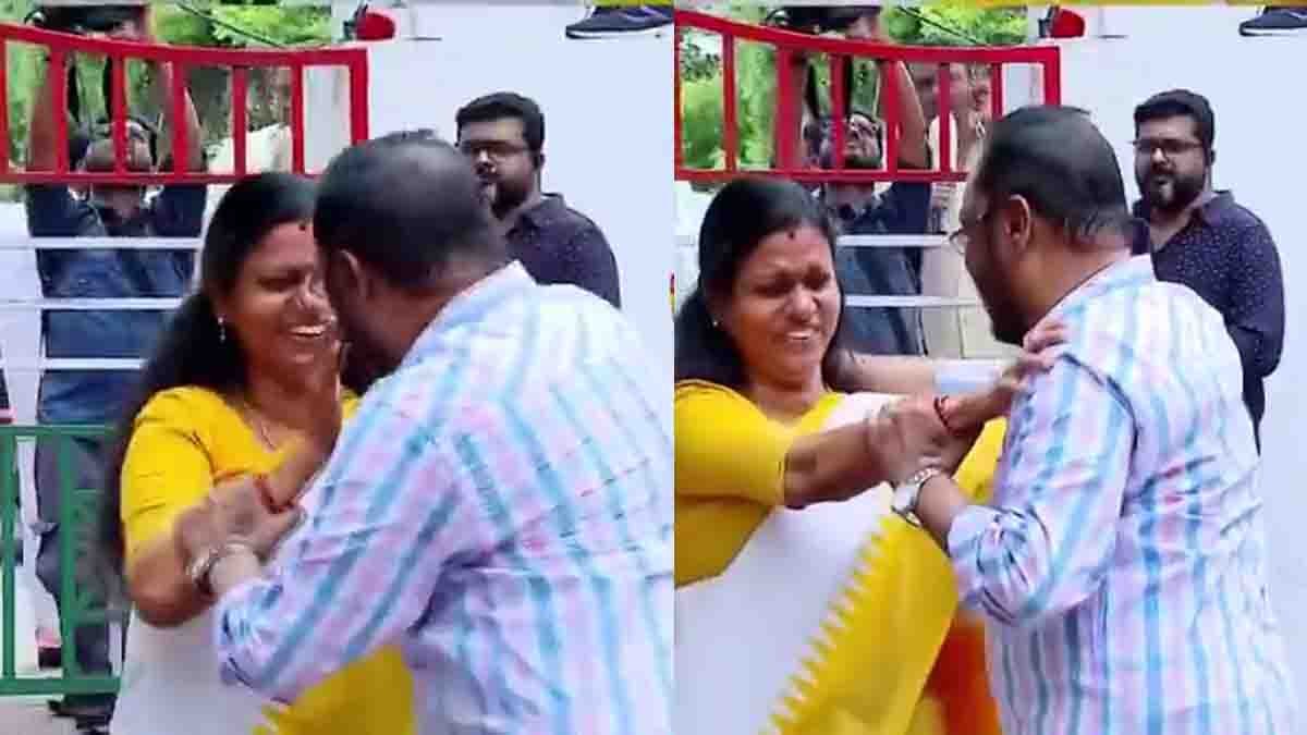 Kerala Congress viral video showing MLA Bindu Krishna reacting during an awkward interaction at KPCC office meeting